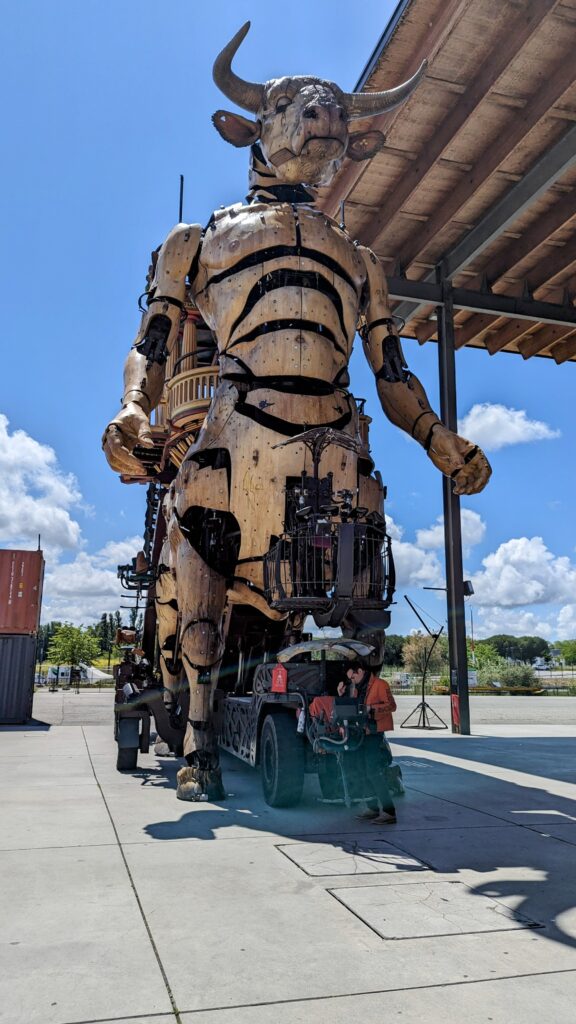 minotaur at halle de la machine toulouse
